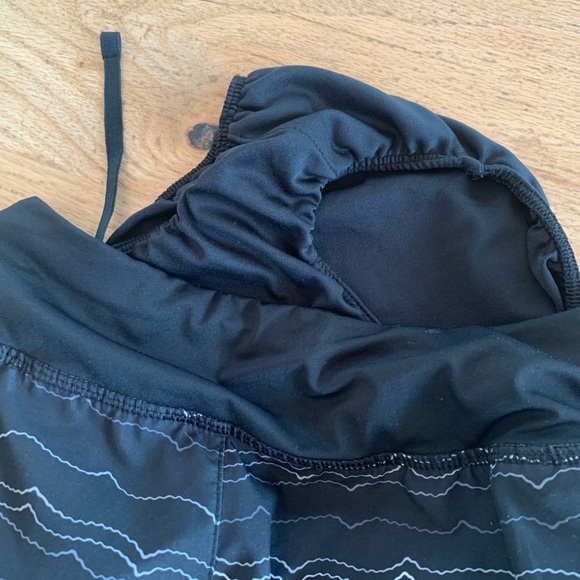 Nike Dri-fit Running Short Black Taupe Print Women’s M preloved - Picture 4 of 6